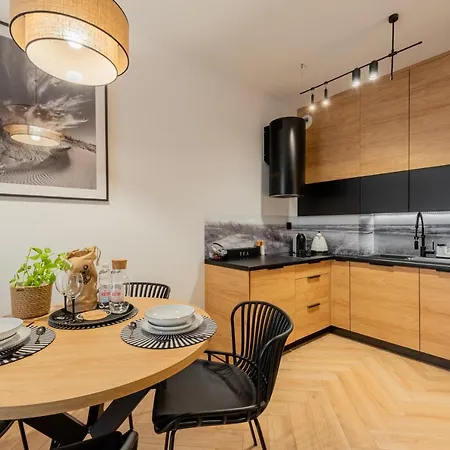 Apartament Natural Z Ogrodkiem W Baltic Marina Kolobrzeg